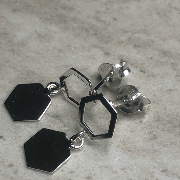 925 Sterling Silver Geometric Hexagon Earrings - Picture 6 of 8